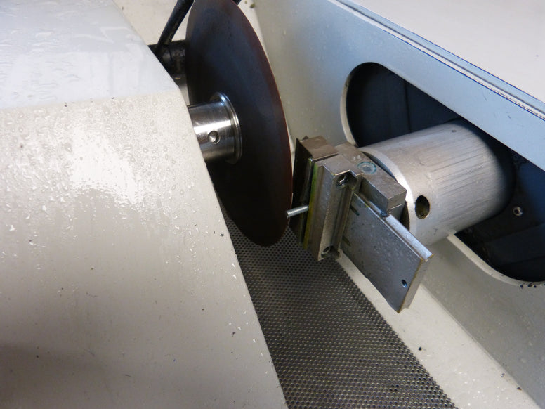 Struers Accutom 50 Precision cutting machine