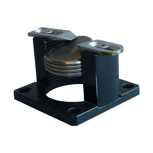 Hardness tester sample leveller