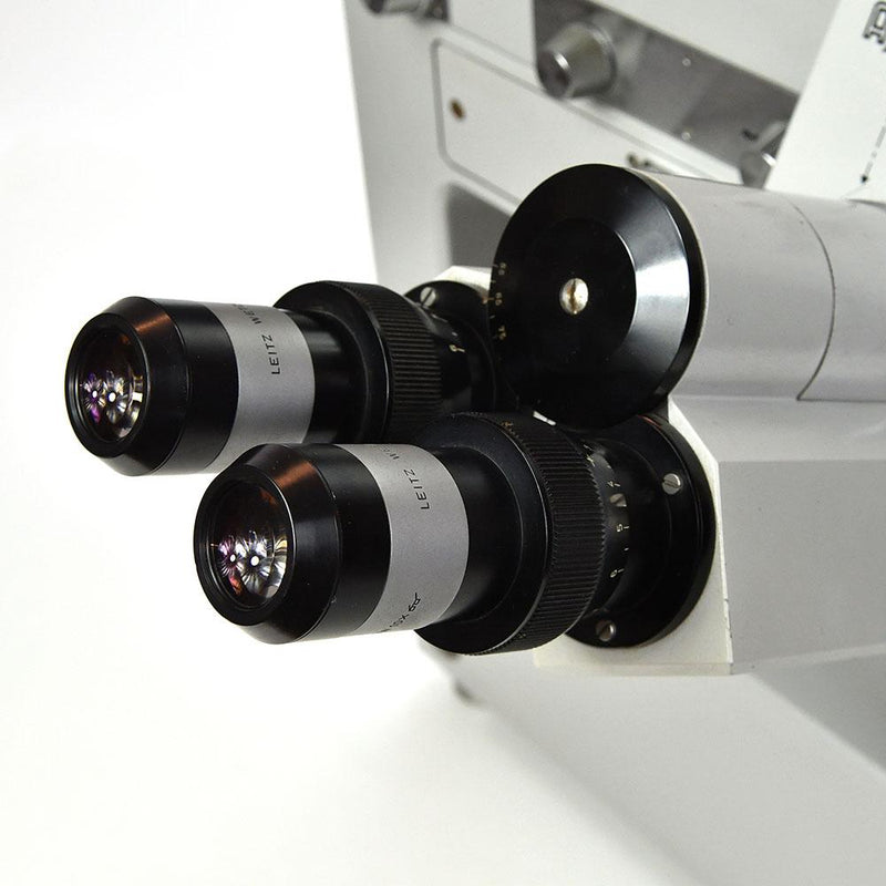 Zeiss AxioMat Microscope